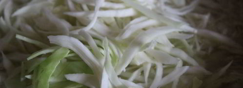 щи из свежей и квашеной капусты на курином бульоне. Шаг 4