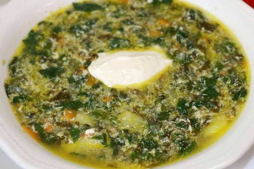 Рецепт зеленых щей из шпината