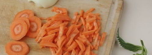 зеленые щи с крапивой и щавелем. Шаг 6