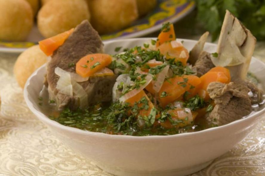 Рецепт шурпы из говядины в горшочке