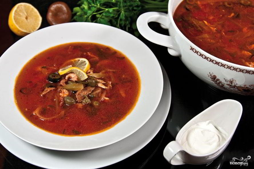 Рецепт солянки мясной на сковороде