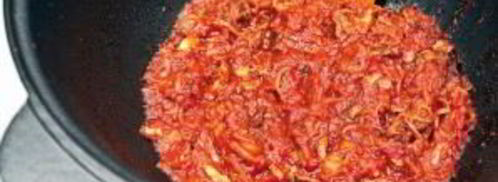 солянка мясная на сковороде. Шаг 10