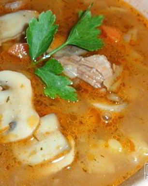 Суп-солянка с грибами и капустой