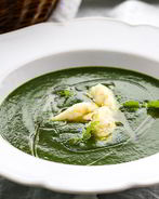 Суп из крапивы с клецками