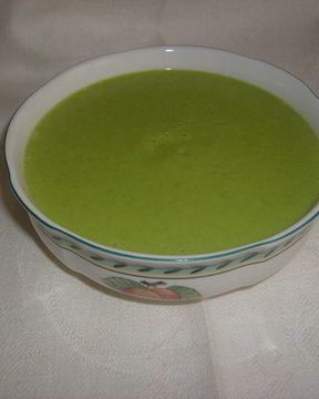 Суп-пюре из зеленого горошка