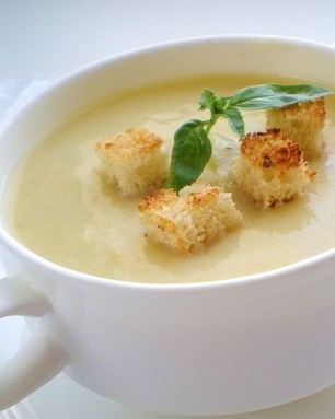 Суп-пюре простой из кабачков