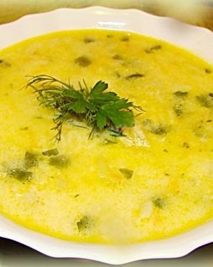 Суп пюре с брокколи креветками и сыром