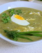 Суп-пюре со щавелем и шпинатом