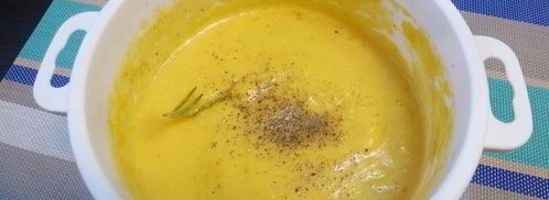 тыквенный суп-пюре с чесноком и розмарином. Шаг 6