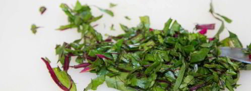 холодный свекольник с ботвой. Шаг 18