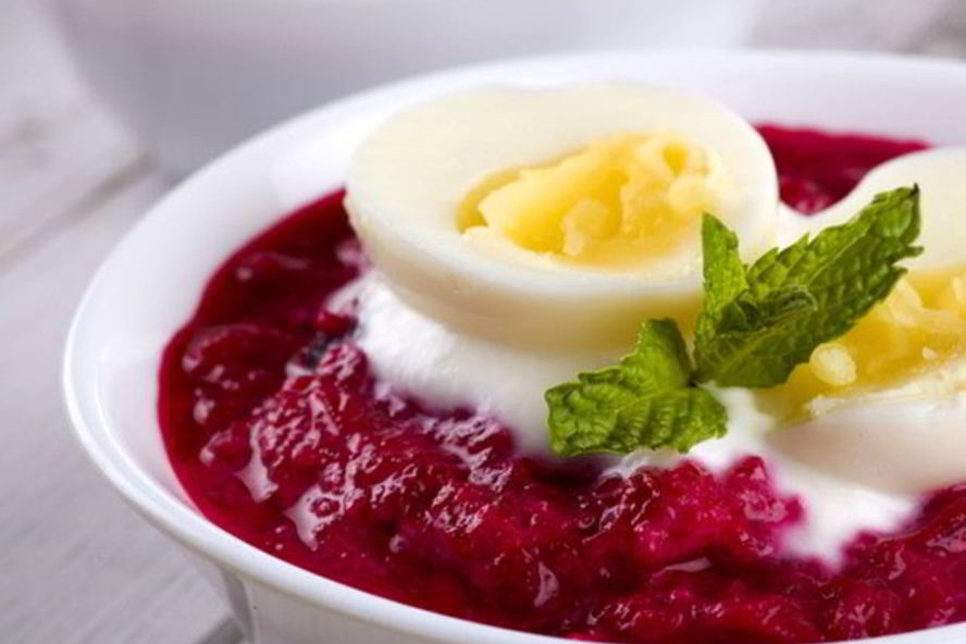 Рецепт свекольника на йогурте с мятой