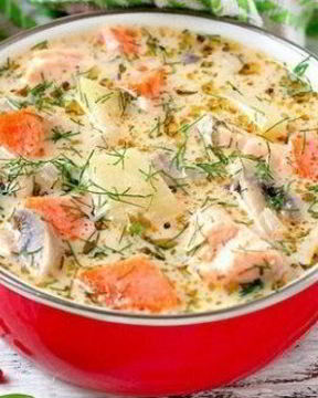 Аппетитный сырный суп с форелью и грибами