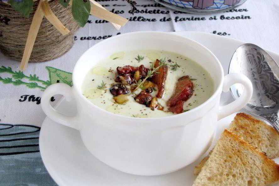 Рецепт сырного супа с грудинкой