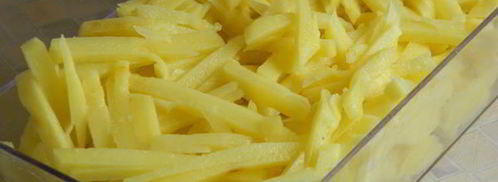 сырный суп с сосисками. Шаг 3