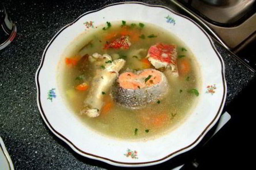 Рецепт ухи на тройном бульоне