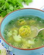 Вегетарианский суп с фрикадельками из нута и моркови