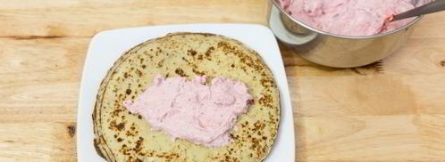 блинчики с творогом и клубникой. Шаг 13