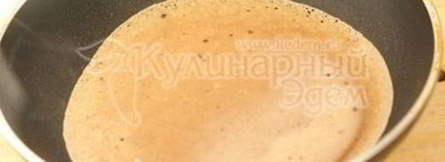 шоколадные блины с творогом и клубникой. Шаг 5