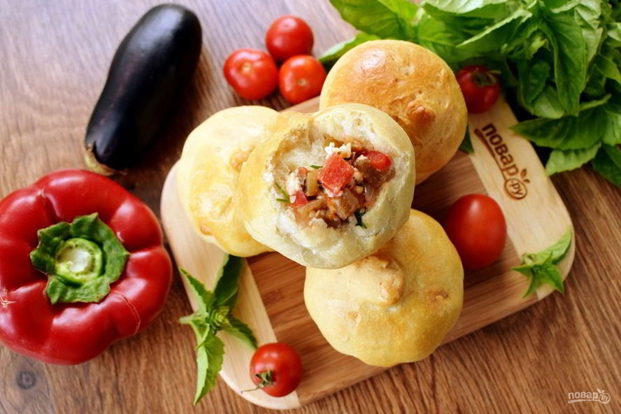 Рецепт булочек, фаршированных рататуем