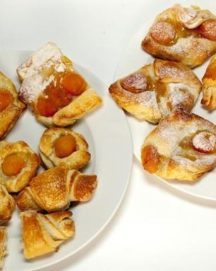 Булочки из слоеного теста
