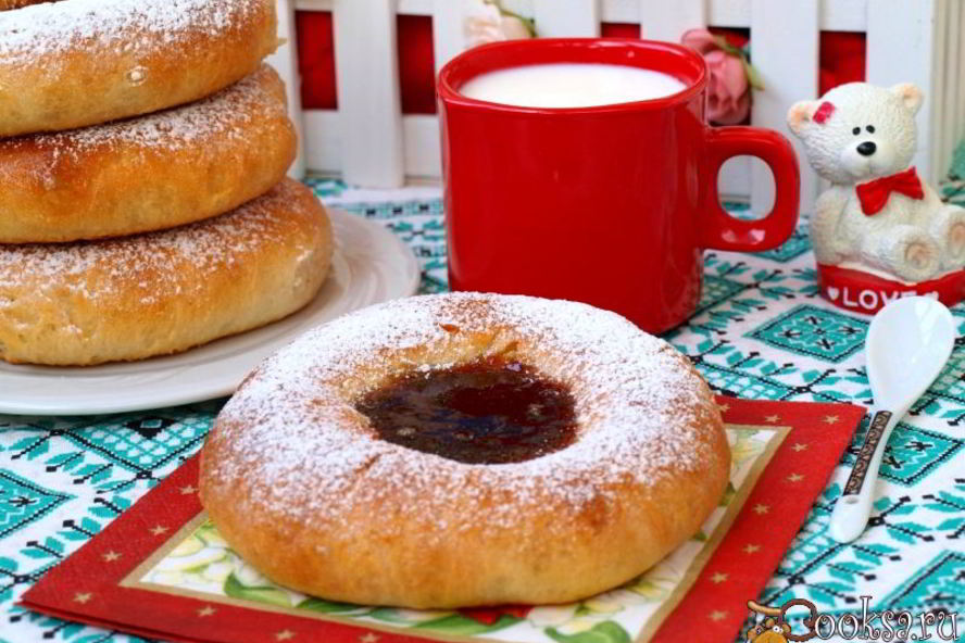 Рецепт постных ватрушек с вареньем