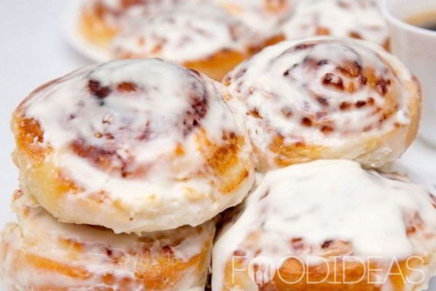 Рецепт творожных булочек в сметанной заливке