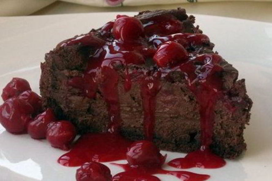 Рецепт чизкейка с шоколадом и вишней