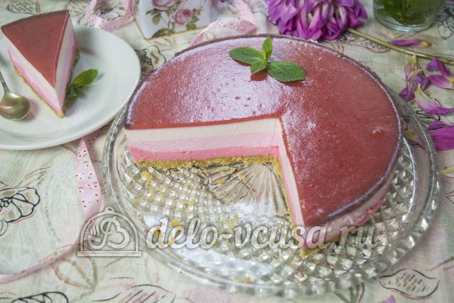 Рецепт клубничного чизкейка с творогом без выпечки