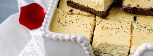 сыромак — творожный чизкейк с маковой начинкой. Шаг 24