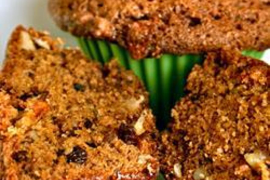 Рецепт кекса с хурмой и орехами