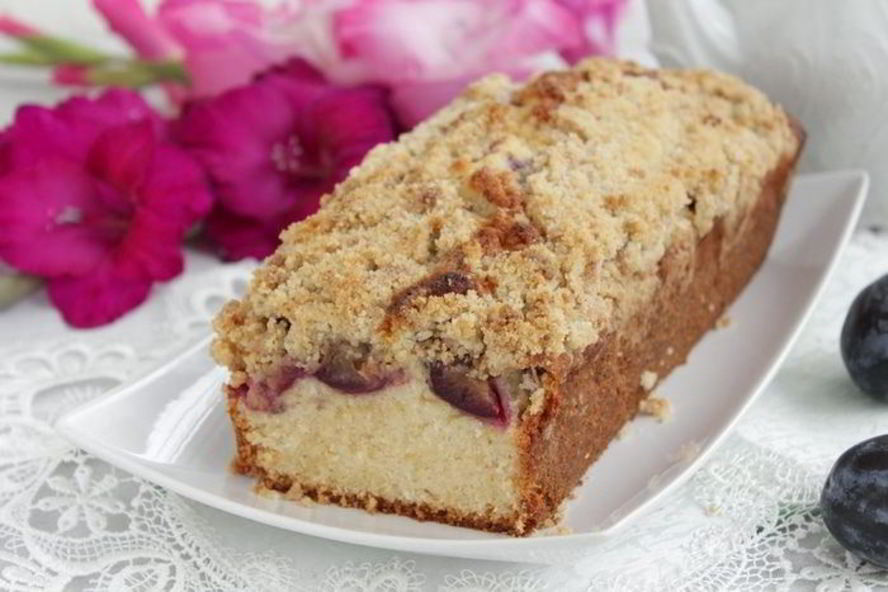 Рецепт кекса со сливой и штрейзелем