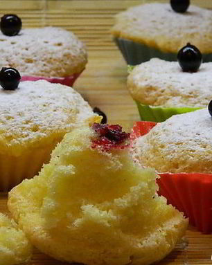 Кексы с ягодами