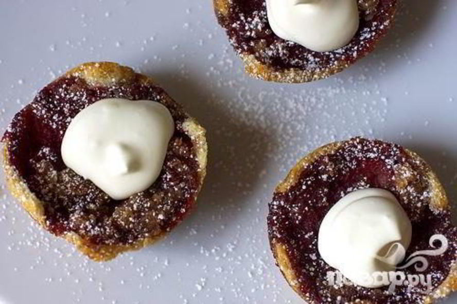 Рецепт хлебных кексиков с клубникой