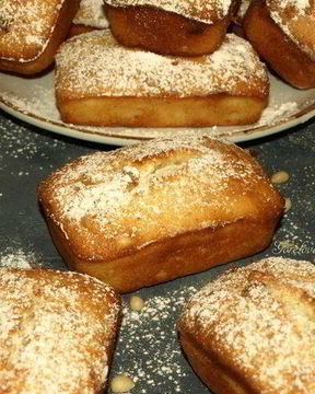 Лимонные кексы с кедровыми орехами