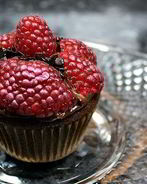 Малиновые капкейки