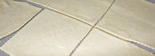 хачапури из слоеного теста с сыром в духовке. Шаг 9