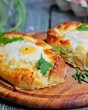 Хачапури по-аджарски