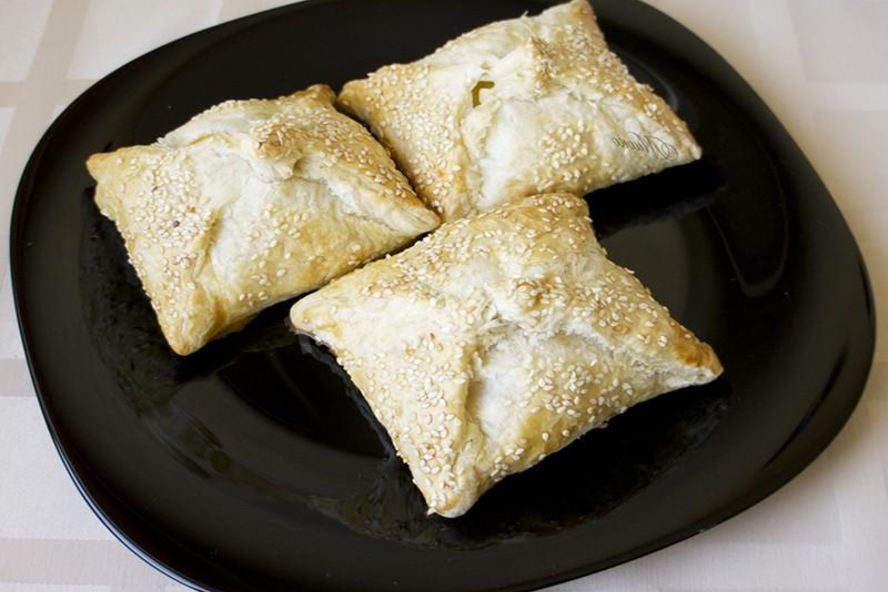 Рецепт хачапури слоеного с сыром и творогом