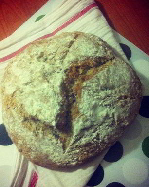 Бездрожжевой хлеб на кефире с грецкими орехами