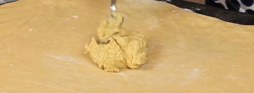 сырный хлеб на белом вине. Шаг 9