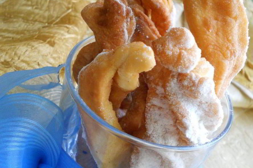 Рецепт хвороста на сливках