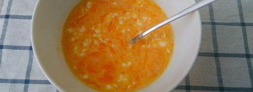 хворост на желтках. Шаг 3