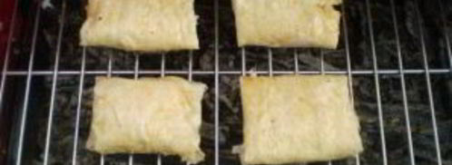 лаваш с сыром и помидорами на костре. Шаг 6