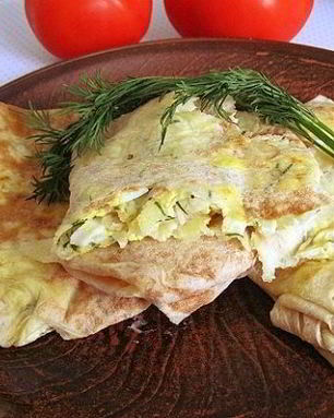 Лаваш с сыром, яйцом и зеленью