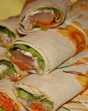 Лаваш с тунцом