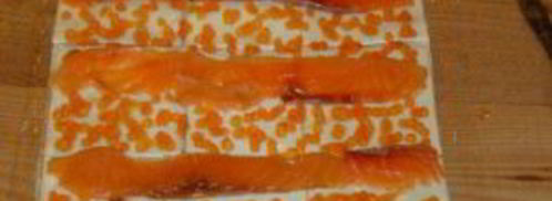 рулеты из лаваша с икрой. Шаг 6