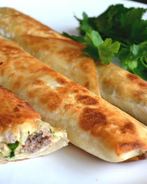 Сытный лаваш с начинкой в духовке