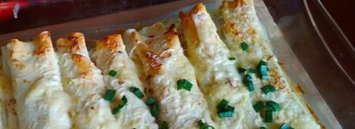 трубочки из лаваша, запеченные в соусе. Шаг 10