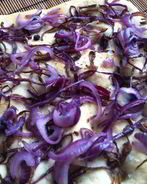 Фокачча с жареным луком