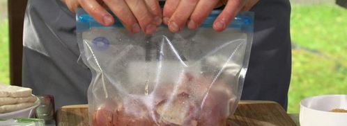 пита с индейкой и салатом. Шаг 3